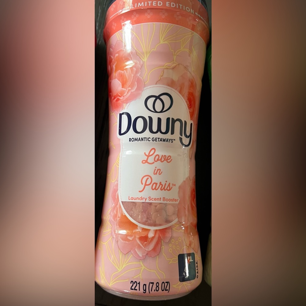 Downy Romantic Getaways Limited Edition Love In Paris In Wash Scent Beads Rare!!